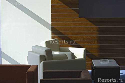 Mediterranean Beach Hotel 4
